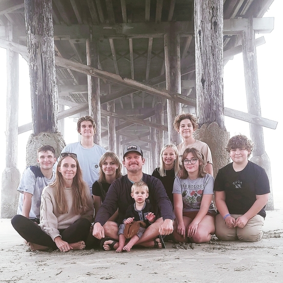 Meet your Posher, Heather - Picture 1 of 1